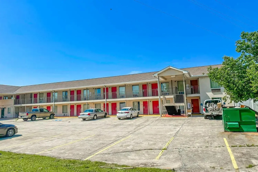 Red Carpet Inn-Macon