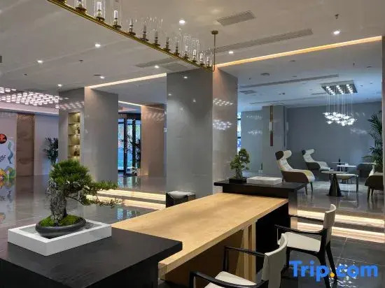 Yuhuangding Hotel