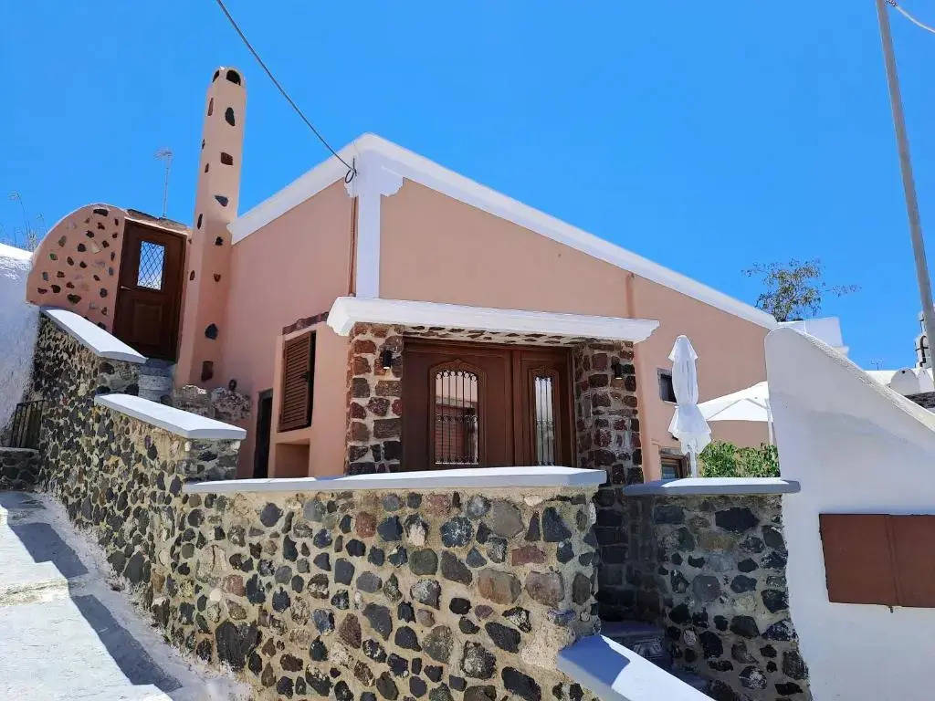 Navita Cave Houses