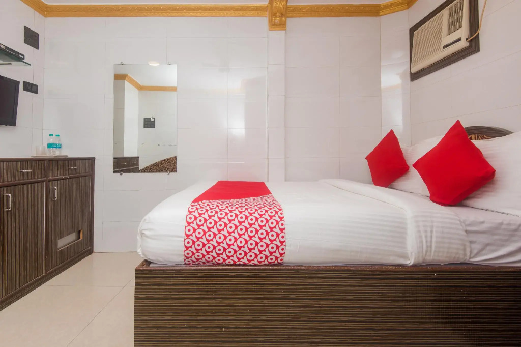 OYO 19353 Relax Guest House