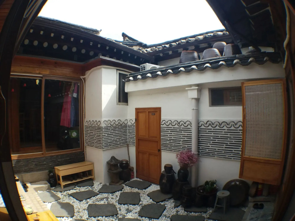 Bukchon Guesthouse