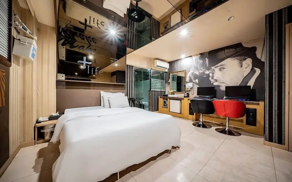 Soo Hotel