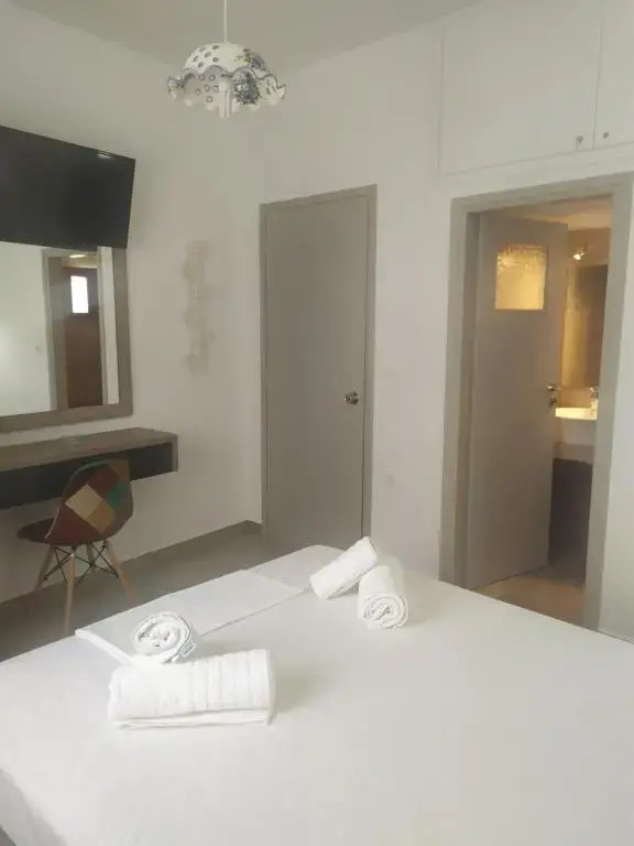 Eleana Studios