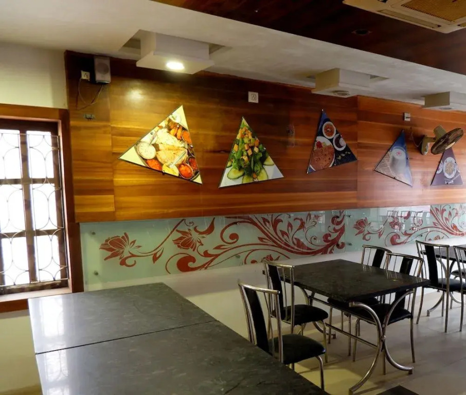 Hotel The City Palace Dwarka
