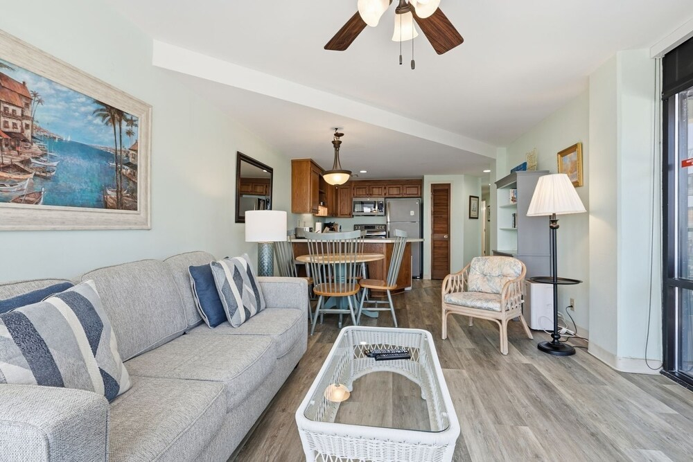 Sedgefield 102 by RedAwning