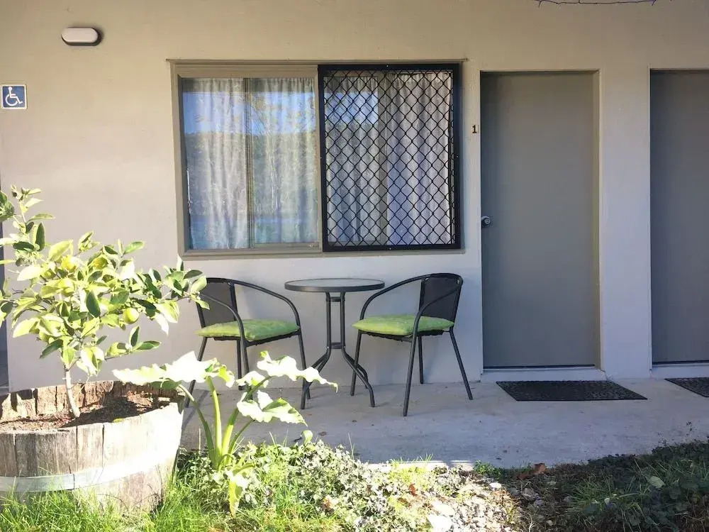 Almond House Hostel