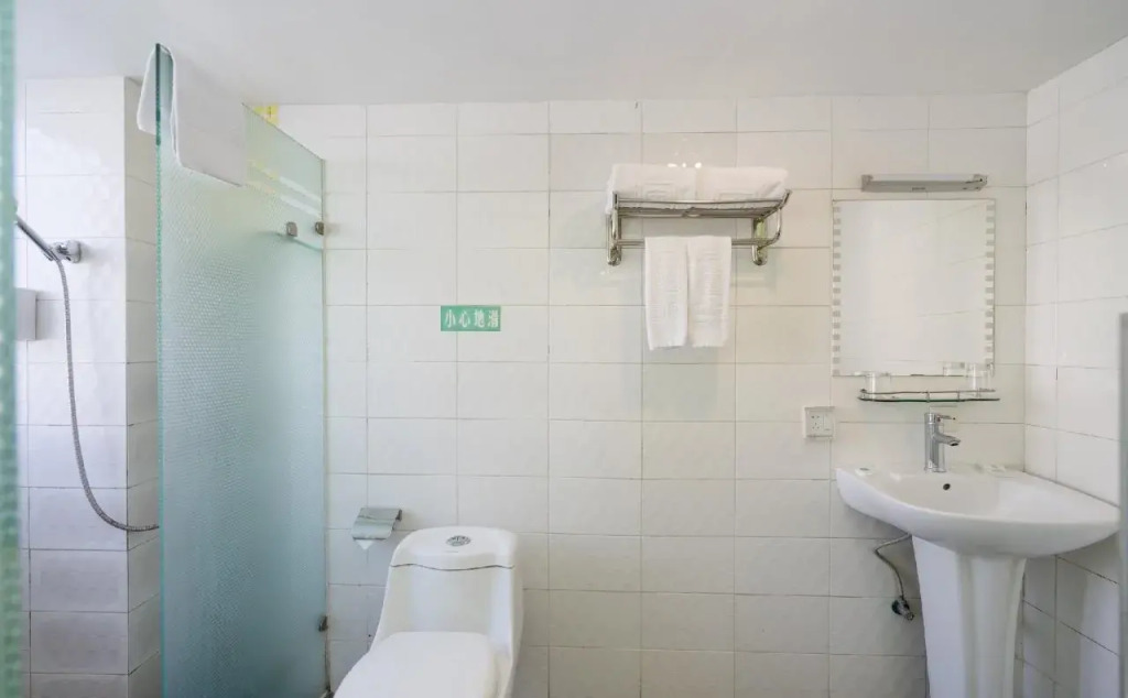 Home Club Hotel - Guang Yuan Xin Cun Branch