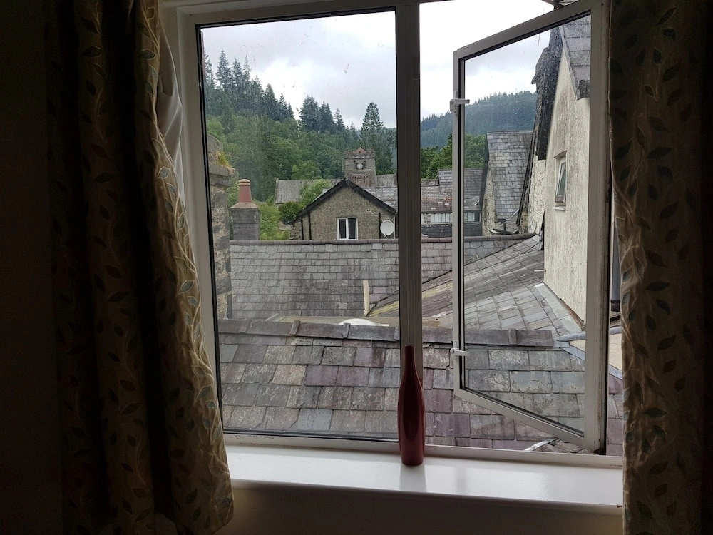 Glan Aber Hotel Bunk House