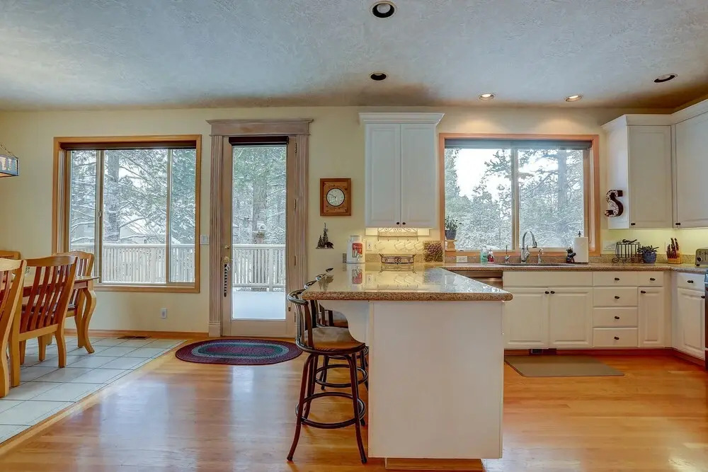 18 Hickory Pet-friendly Home With Expansive View of Pines by Redawning