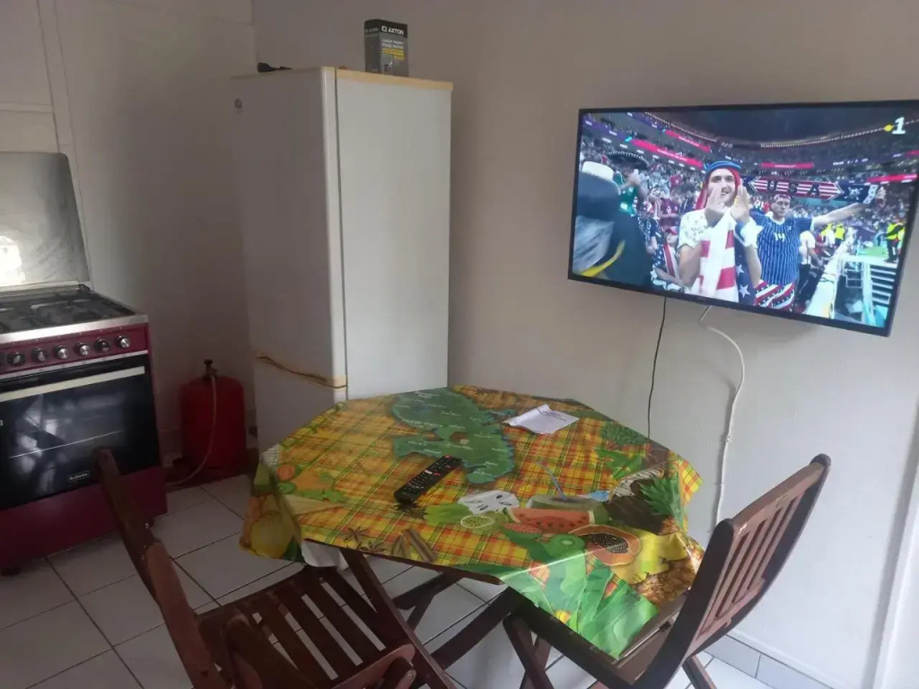 Niky house