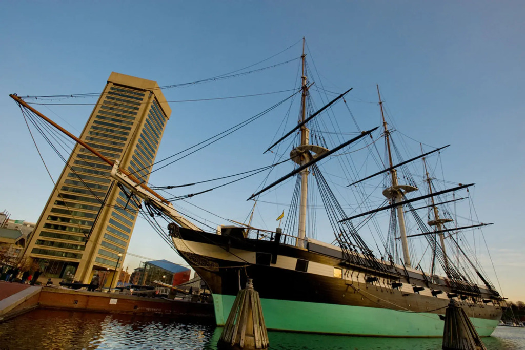 Sonesta Hotel Baltimore Inner Harbor