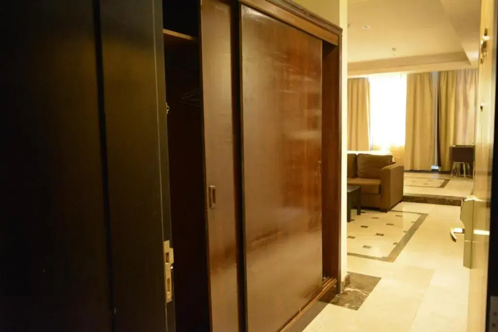 Nomas Aparthotel
