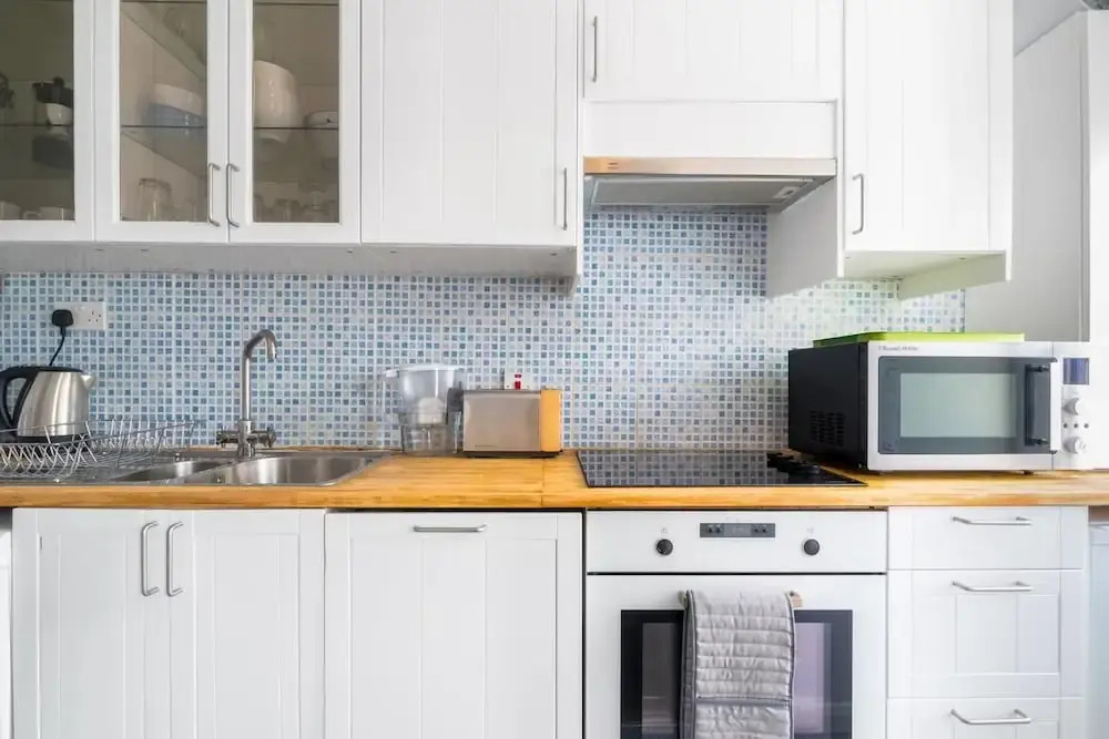 Bright Large Home in Clapham, Sleeps 8!
