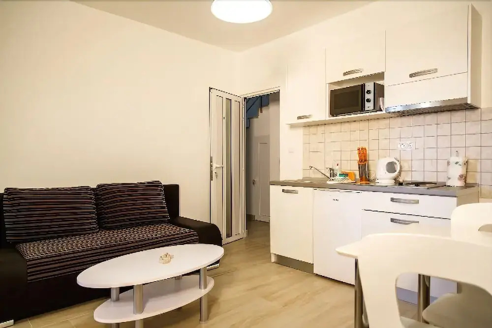 Nemira Sunny Apartments