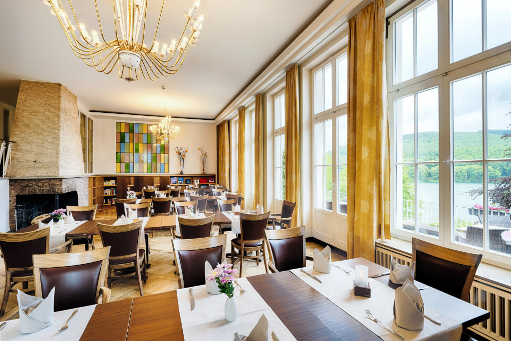 Welcome Hotel Meschede Hennesee