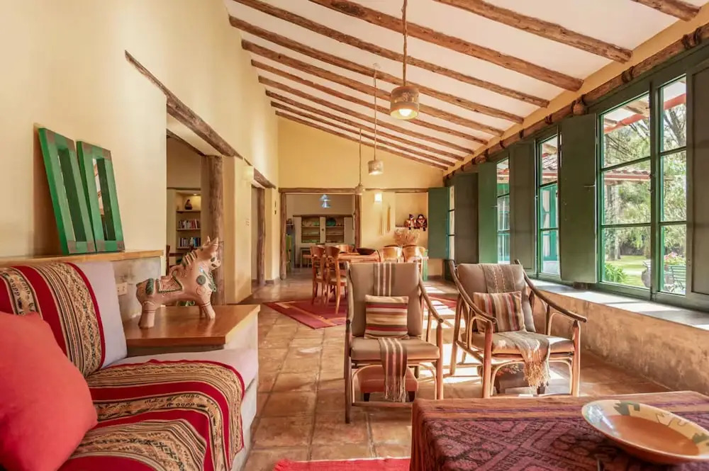Peaceful 4BR Villa with Nature View