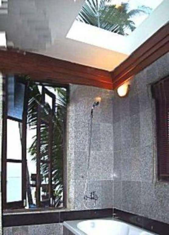 Palm Island Hotel