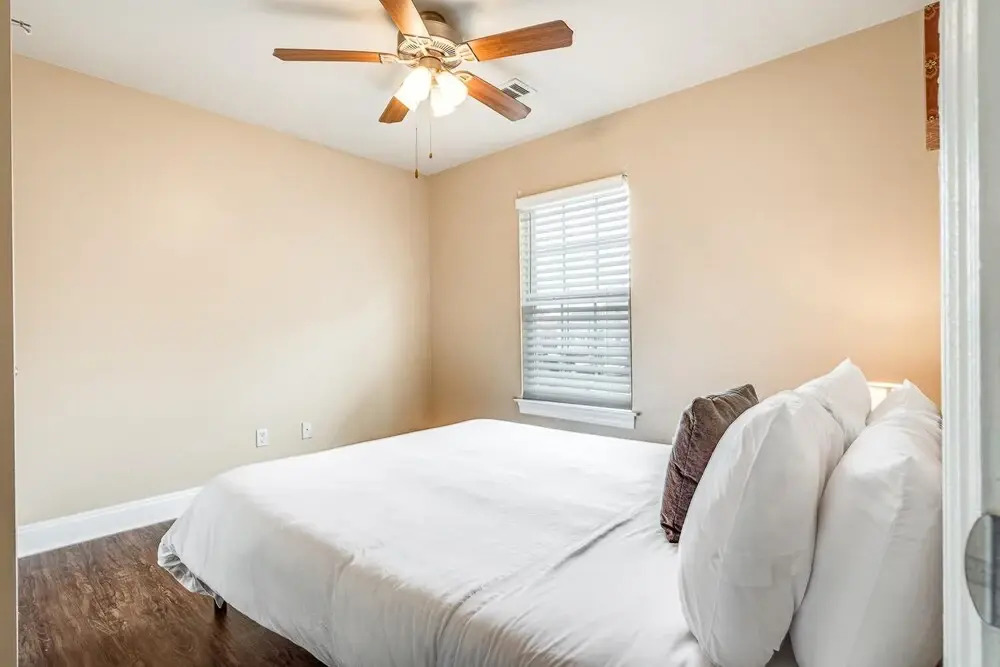 Lasalle 2C · Comfortable 4BR Apt. Perfect for Groups/families