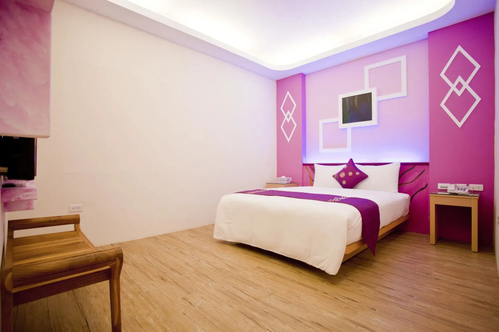 Millennium Inn