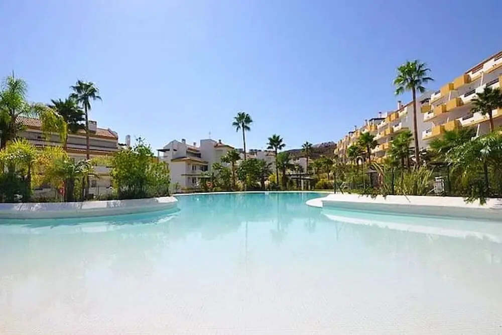 Apartment with 2 Bedrooms in las Lagunas de Mijas, with Pool Access, Furnished Terrace And Wifi - 4 Km From the Beach