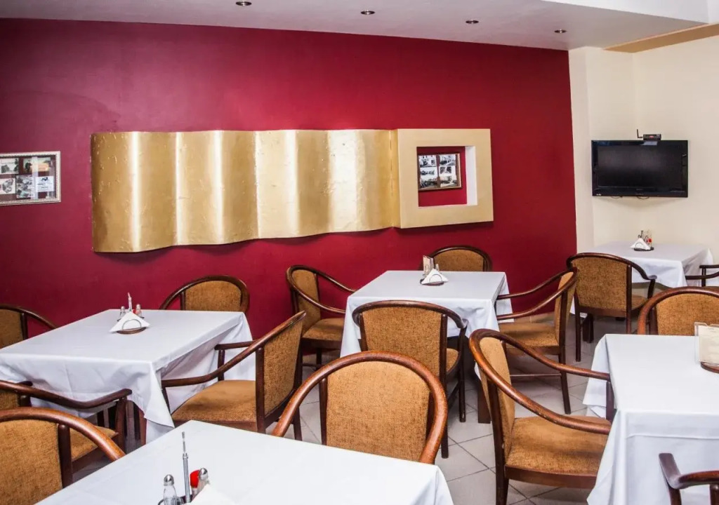 Biplan Hotel