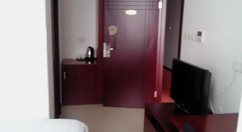 Baiyi Hotel Apartment