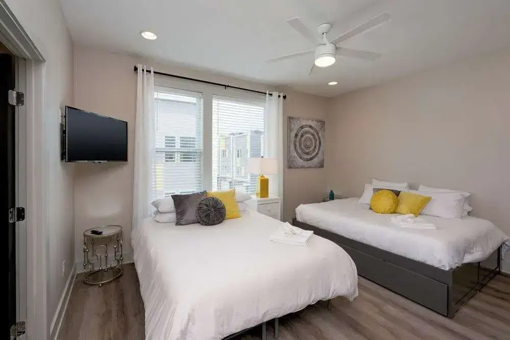 Music City Modern