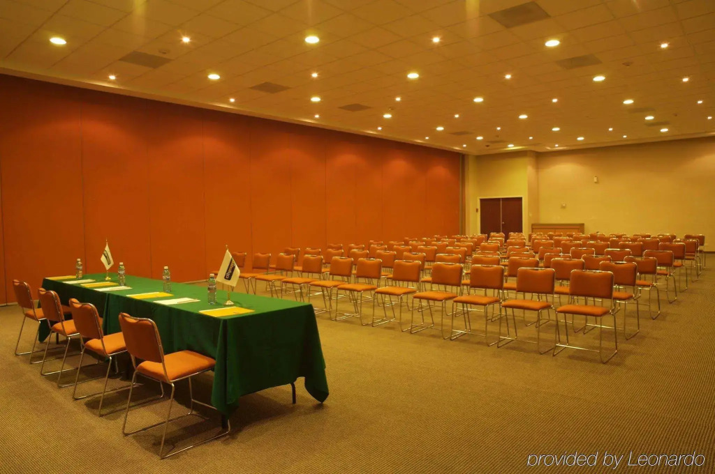 City Express Suites by Marriott Queretaro