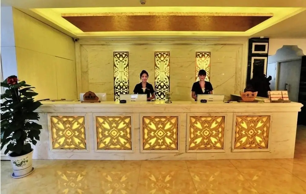 Shidongjin Art Hotel (Xixia Yigao Branch)