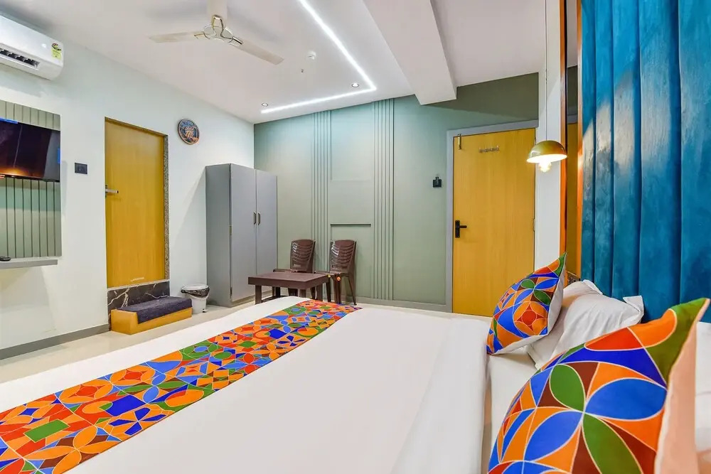 Collection O Adajan Formerly Hotel Sky Palace