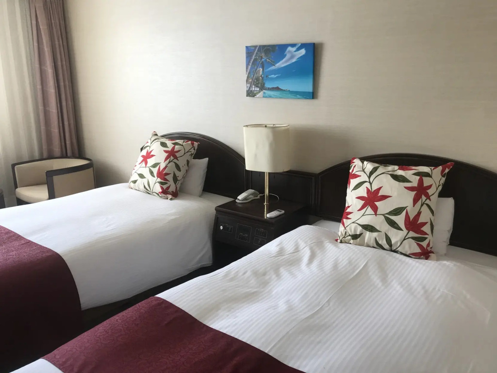 Hotel Tsuru