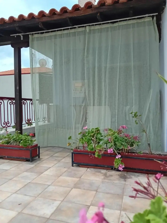 Selini House