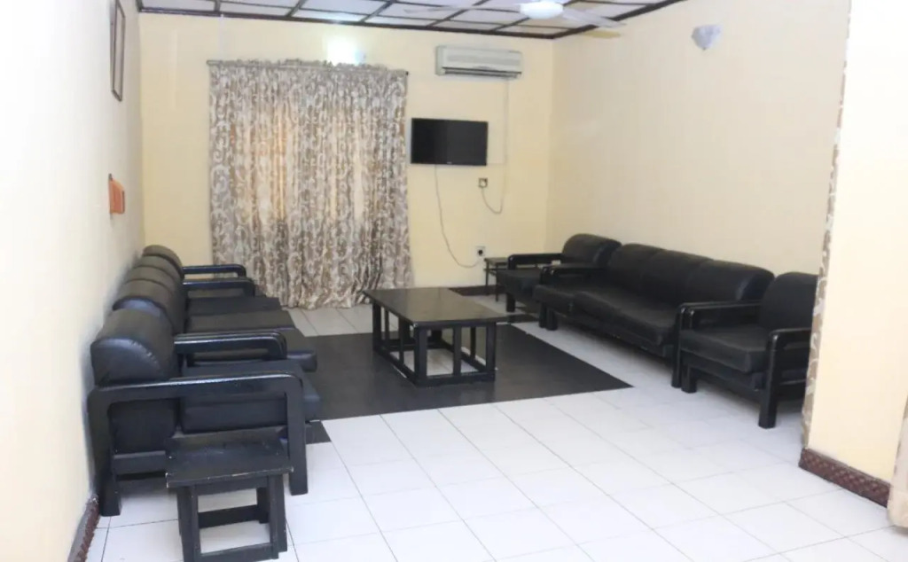 Nima Suites