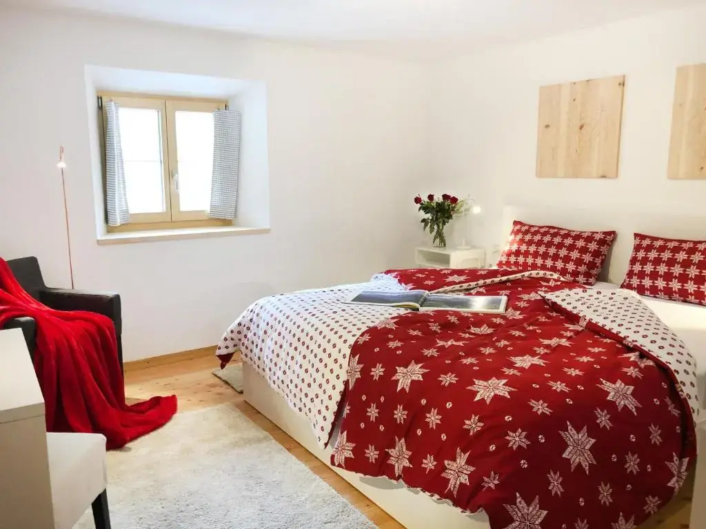 Moderne Ferienwohnung 1-6 Pers