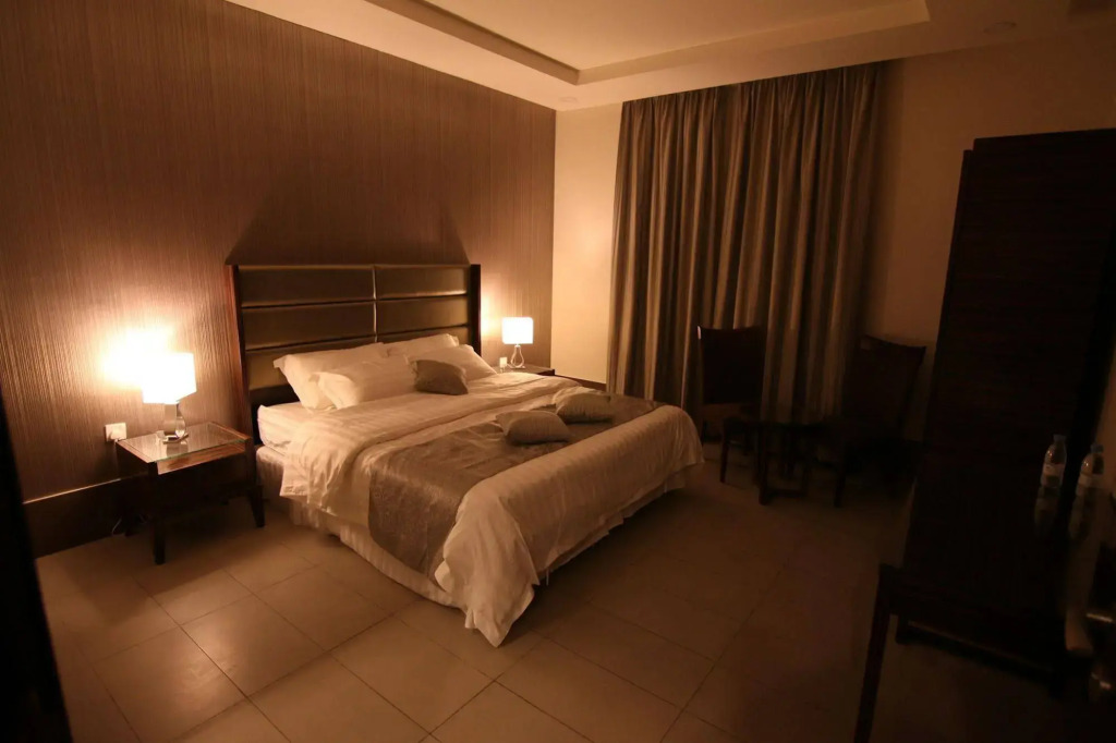 Fakhamet Al Hamra Hotel Apartments