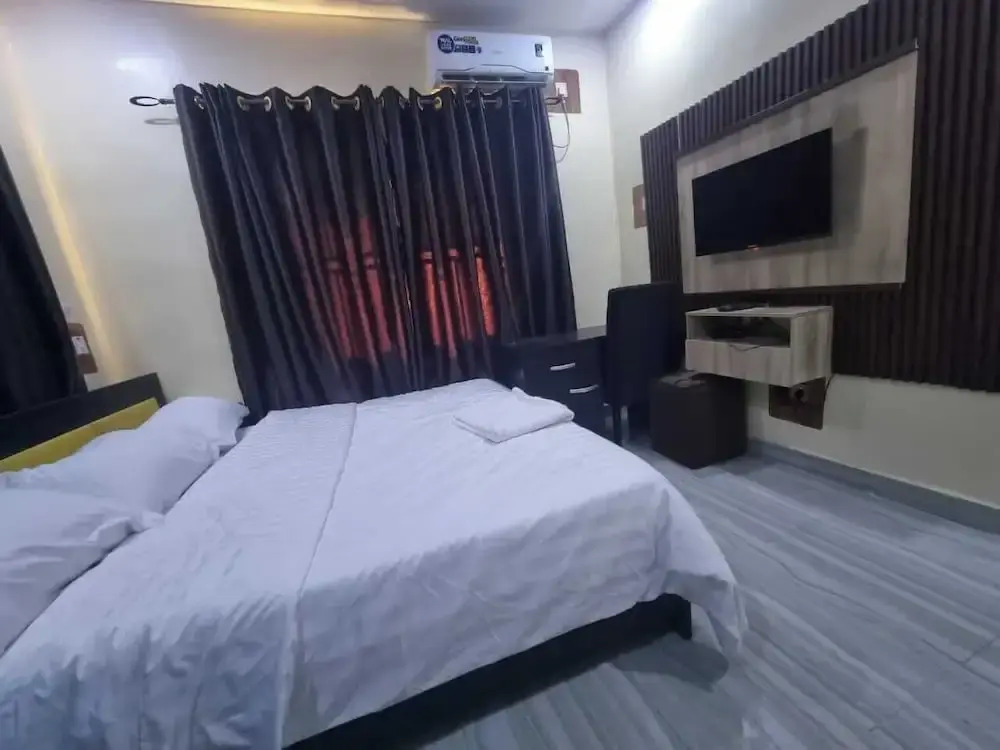 Whitefield Hotels