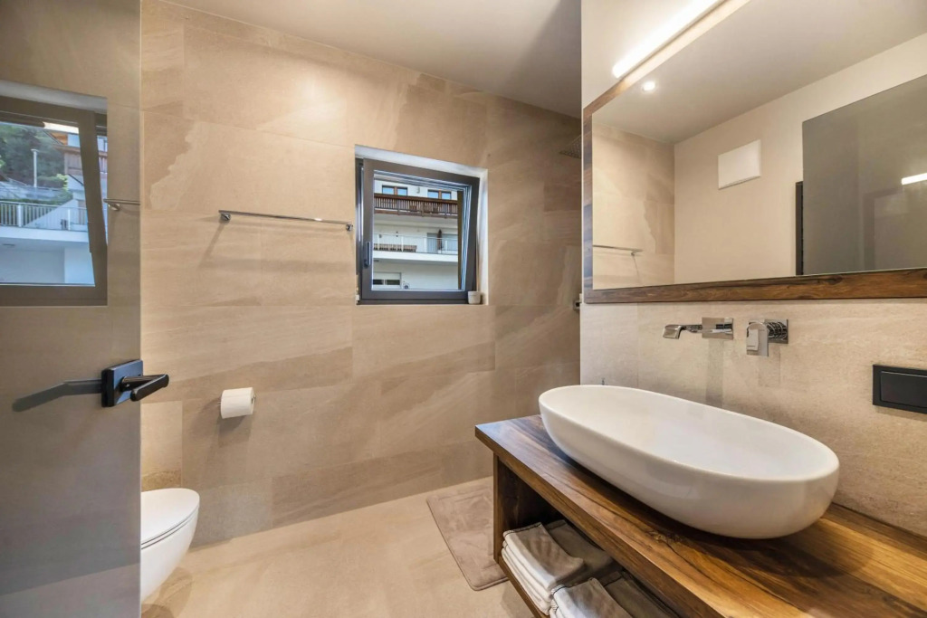 Apartment 16 cityview