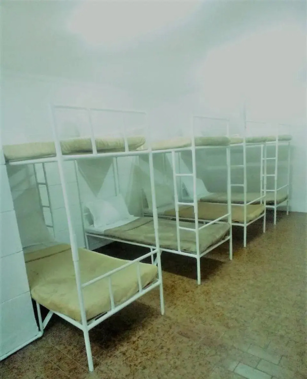 Bunks Makati - Hostel
