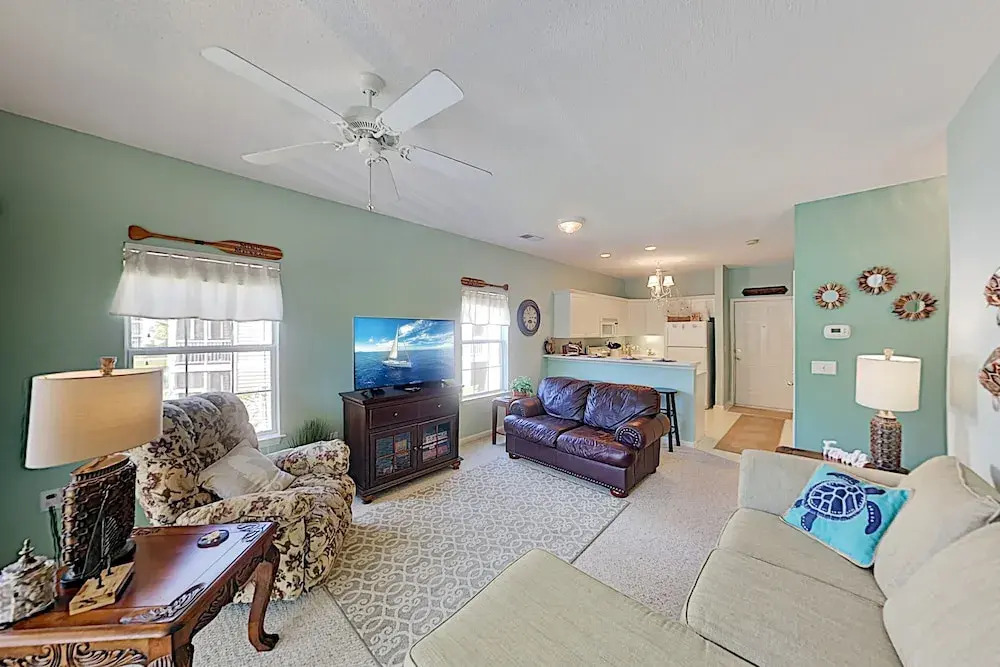 Bright Coastal Condo w/ Pool & Private Balcony condo