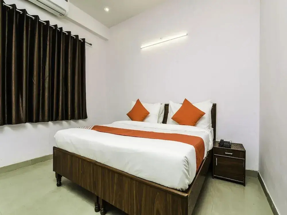 OYO 20030 Flagship Jaypee Hospital Sector 104