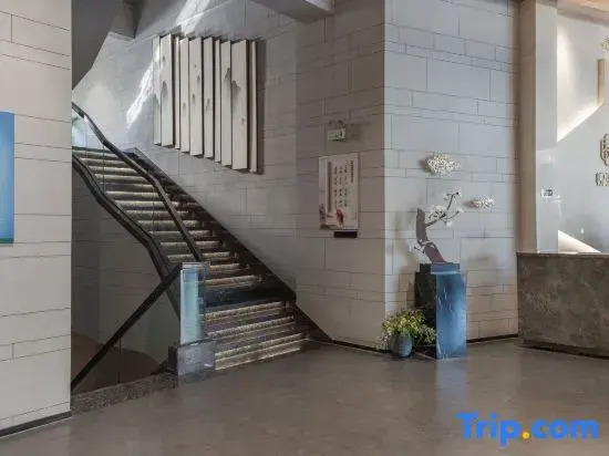 Yueting Chun Boutique Hotel