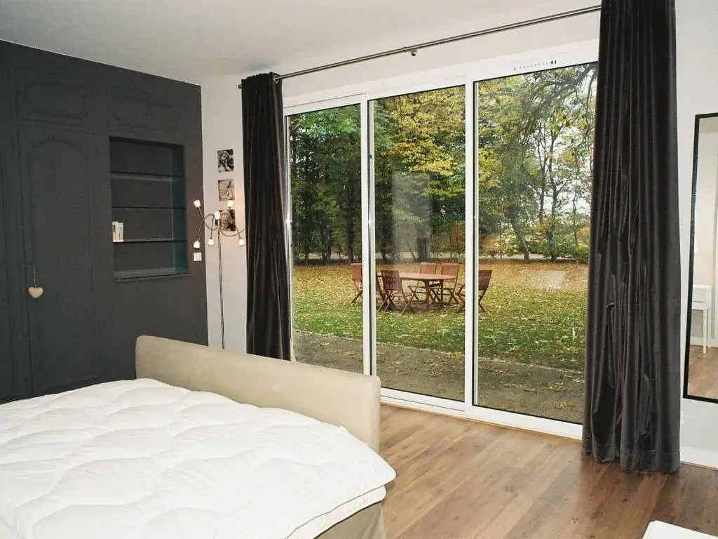 Maison lumineuse avec jardin privatif, proche châteaux de la Loire, tennis gratuit et charme historique - FR-1-581-69