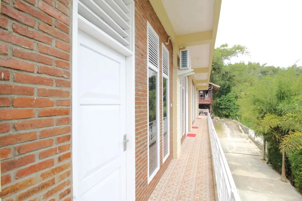 Airy Terminal Beriman Tomohon