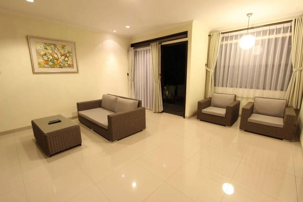 Family Only Villa Mountain View - De Reiz Kesuma Syariah 3BR