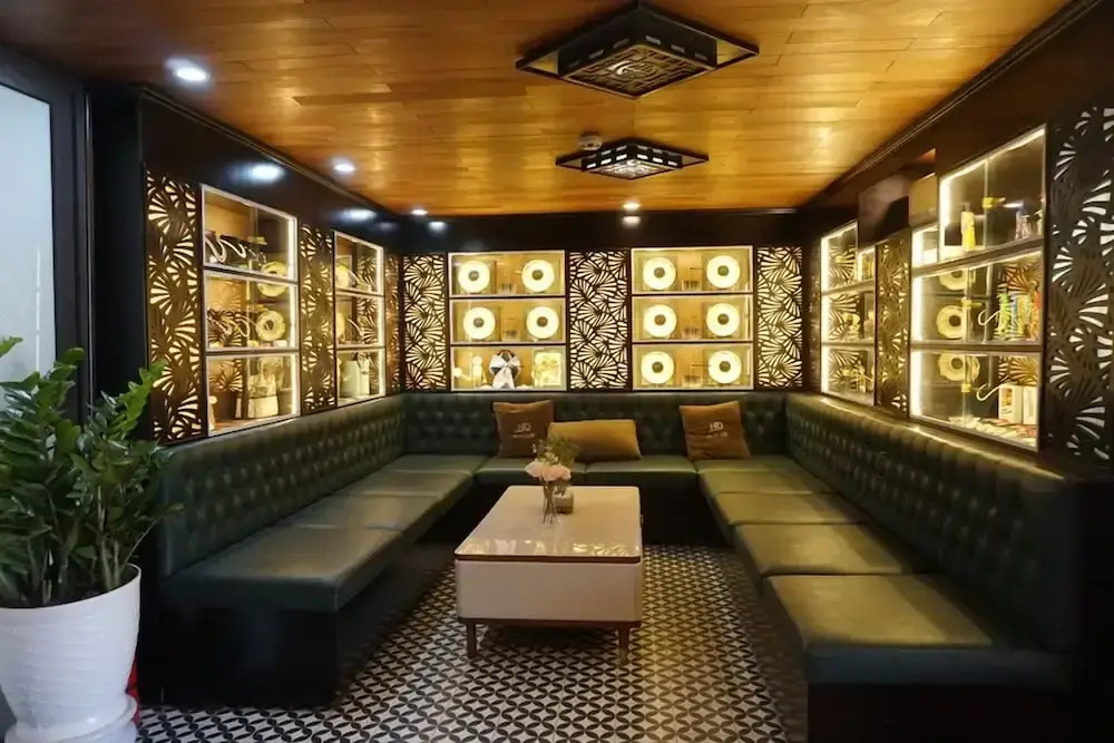 Blue Diamond Cruise