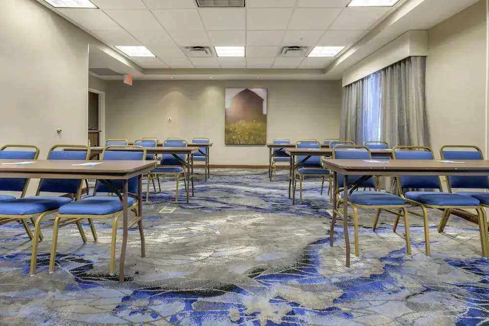Fairfield Inn & Suites Slippery Rock