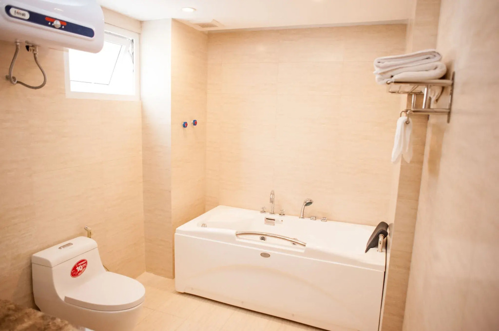 Mely Hotel Hà Nội