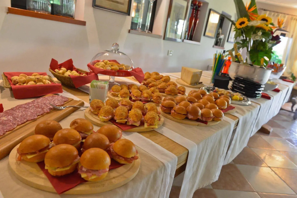 Like Home Boutique Hotel 3 min, Orio Airport