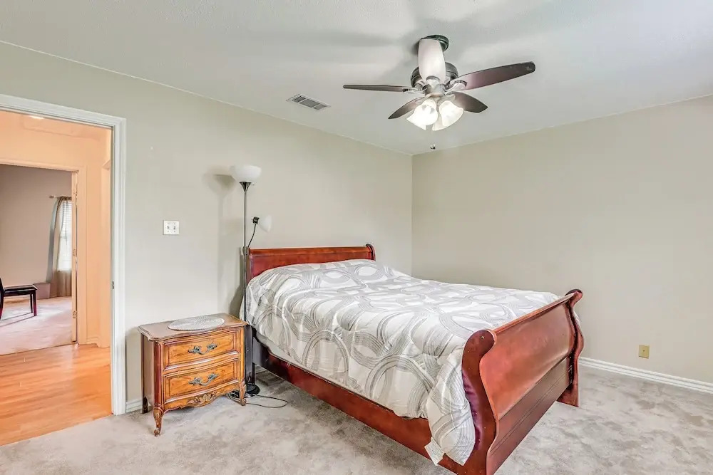 Canal-front Granbury Home w/ Dock - Dogs Welcome!