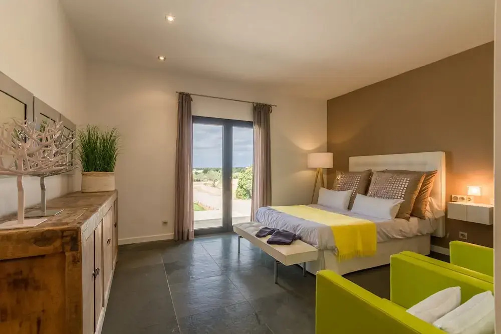 Sa Canoveta with Designer Kitchen